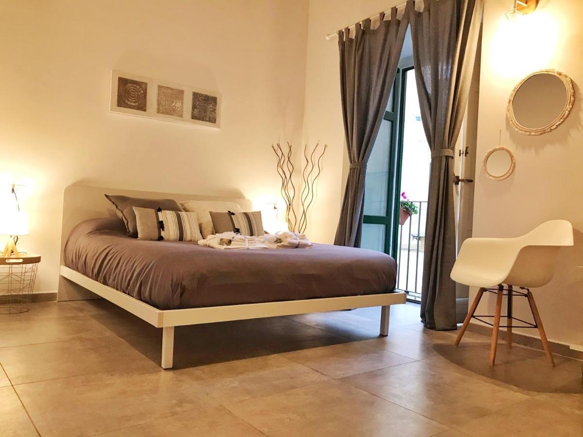 B&B Salerno In Centro מראה חיצוני תמונה